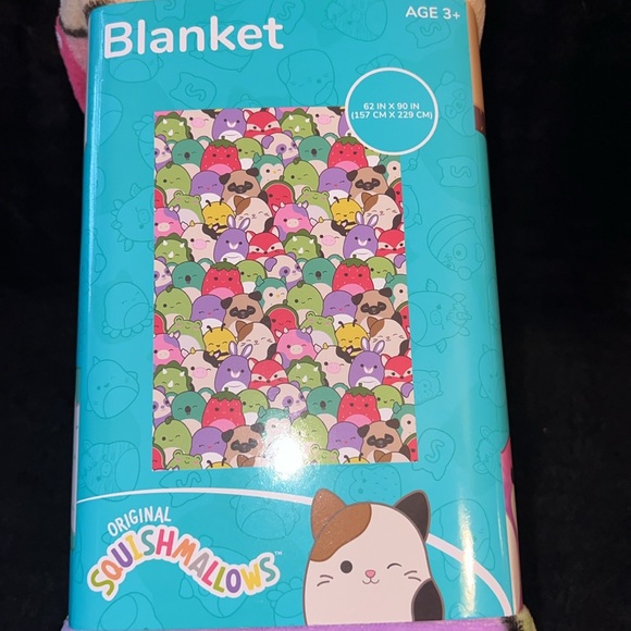 Squishmallows Throw Blanket - Picture 2 of 6